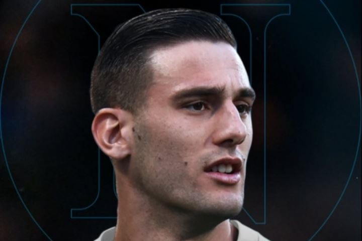 身高2.01米！官方：那不勒斯签下乌迪内斯中锋卢卡，总价3500万欧