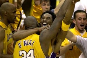 奥尼尔：科比确实是乘客 但有些比赛他的作用比我大 没他就没3冠