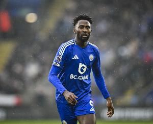 记者：恩迪迪预计今夏仍将离队，勒沃库森最近向莱斯特城询价