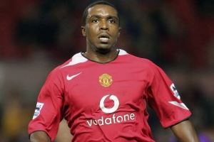 太阳报：前曼联球员起诉医生，称不必要的手术毁了他的职业生涯