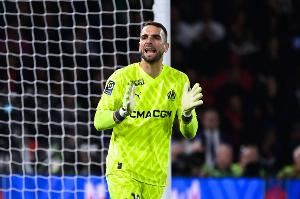 罗马诺：保-洛佩斯与贝蒂斯达成口头协议，未来几小时内签约