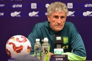 塞蒂恩：我们创造机会没对手做的好，感谢队员以战士方式到最后