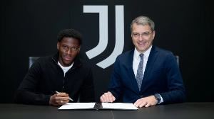 米体：尤文目前只免签了戴维，但因各种延迟付款支出已超1亿欧