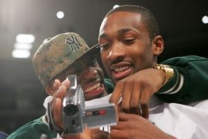 阿里纳斯：我并未连续三年输给詹姆斯 后两回我受伤是不算数的