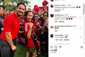 米兰名宿！帕托在新加坡参加季前赛活动，社媒晒与球迷合照