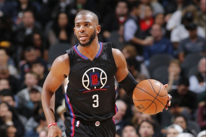 队记：比尔自愿将3号球衣给保罗穿 自己还没决定穿几号