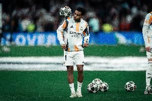 阿斯：转会市场缺乏实质性兴趣，皇马考虑降低罗德里戈的要价