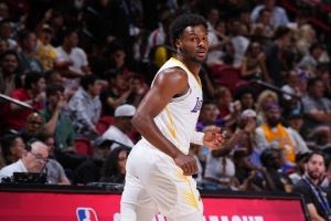 文森特：背负期望的新秀有时缺乏大局观 但我看到了布朗尼的进步