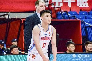 媒体人：方佳晨接近加盟北控 杜伯超等天津是否匹配北控开的合同