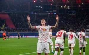 记者：对于下赛季在哪里踢球，塞斯科的团队希望有更多时间去考虑