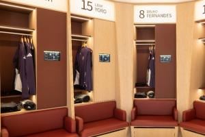 耗资5000万镑！曼联官方：卡灵顿基地男子一线队大楼正式竣工