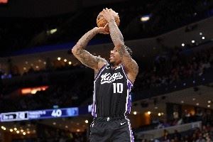 NBA文艺复兴🧑‍🎨阿赞SGA引领中投新潮流 杜詹獭兔上榜😎