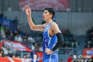 媒体人：拿顶薪的选秀球员越来越多了 下一个会是邹阳吗？