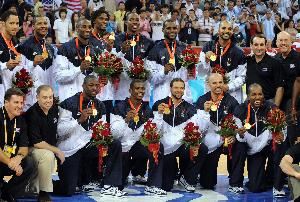 基德：安东尼在梦八中缓和了科比詹姆斯之间的关系 他让球队团结