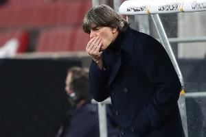 谁是未来德国一门？勒夫：诺伊尔曾超越所有人，但阿图伯鲁有潜力