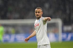 洛博特卡：那不勒斯会尽力在圣西罗拿到3分 和德布劳内搭档很容易