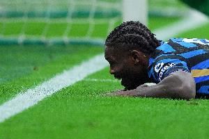 记者：小图拉姆无缘出战周末联赛，国米希望他国际比赛日之后复出