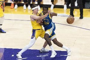 里夫斯：从我来到这第三节就有问题 要找到办法带着更多能量开始