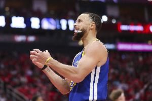 37岁236天！库里是NBA历史上单场砍下40+最老的控卫