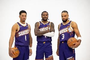 马布里：布克&杰伦本质都是得分手 但布克是核心所以格林该打控卫