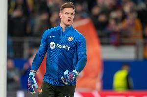 世体:特尔施特根手术后恢复期延长,预计年底或明年初复出 世体:特尔施特根手术后恢复期延长,预计年底或明年初复出